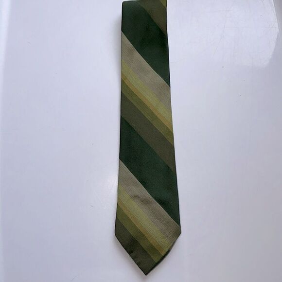 Vintage late 60s/early 70s green, tan  & gold diagonal stripe tie - Picture 2 of 3